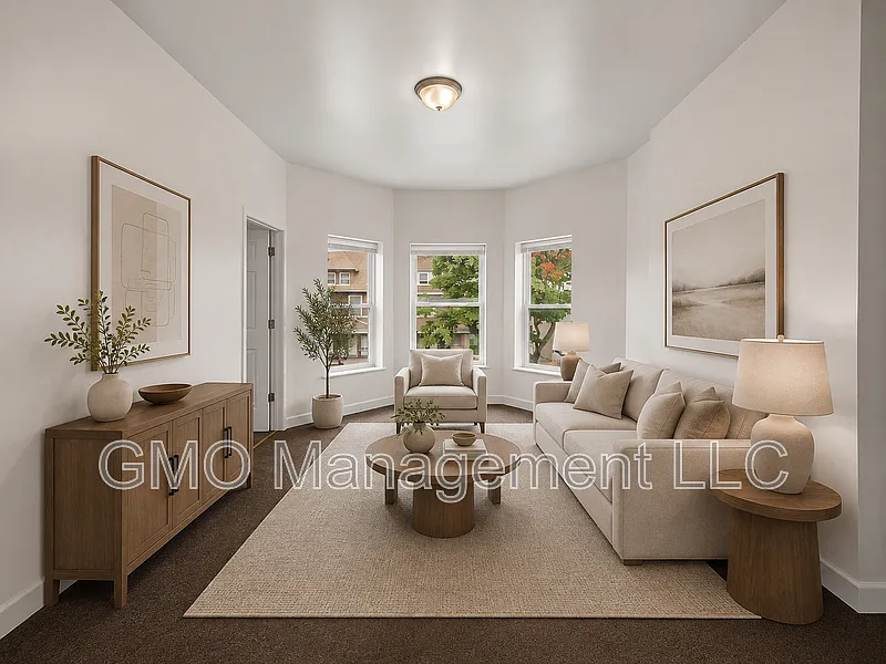 4341 W Gladys Ave #2