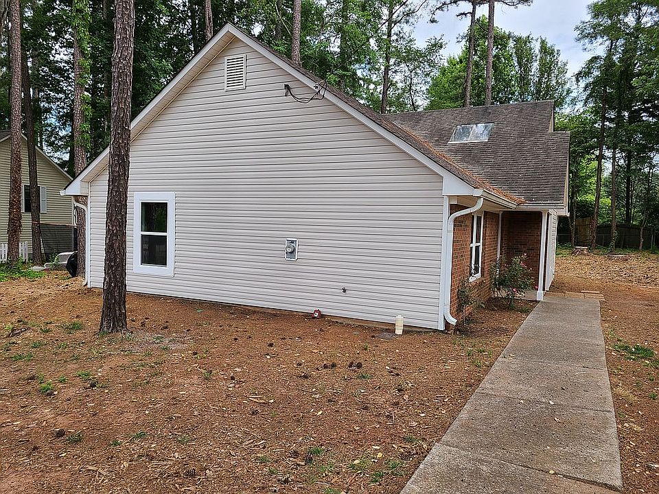 Side of Home from Driveway