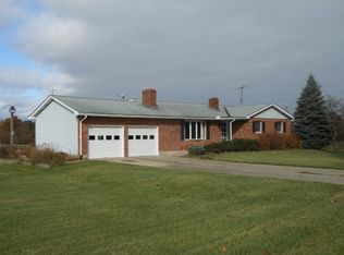 9098 Lohrey Rd, Cedar Grove, IN 47016