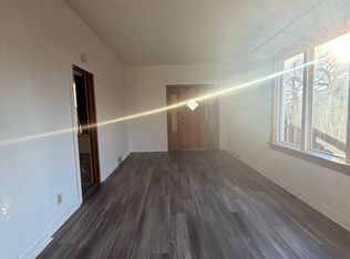 1802 Pulaski St #1, Peru, IL 61354