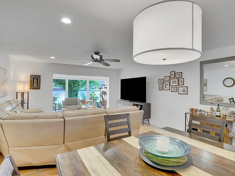 772 Nantucket Cir #B — Photo 9