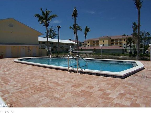 4th image of 4617 Bayshore Dr APT H12
