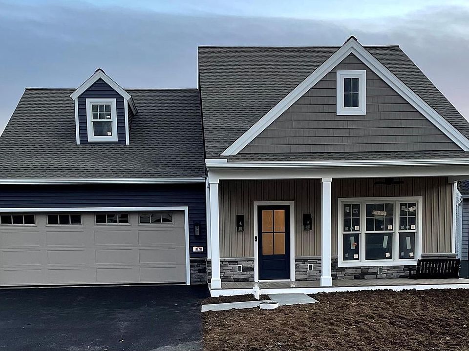 1st image of 1020 Stanford Dr #150