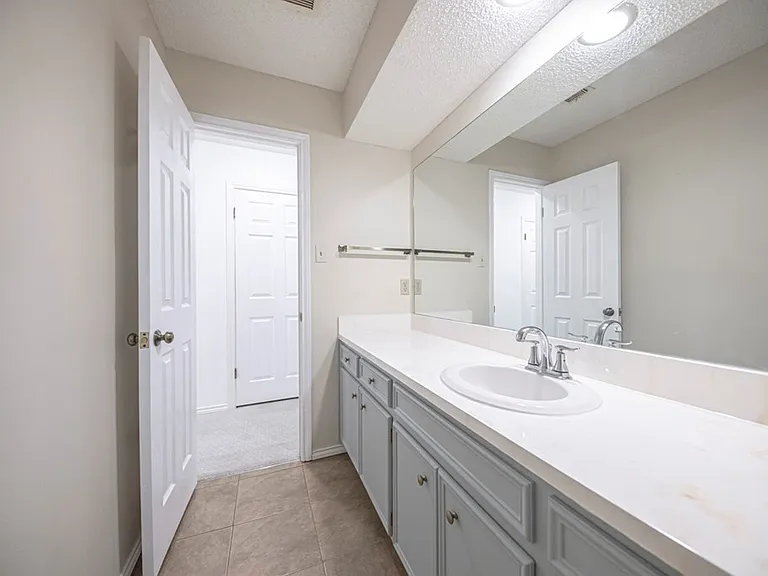 4007 Crestridge Dr — Photo 27