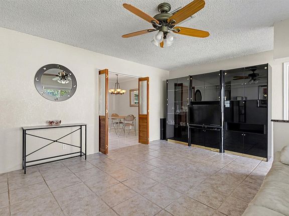 4th image of 6430 Harding Street