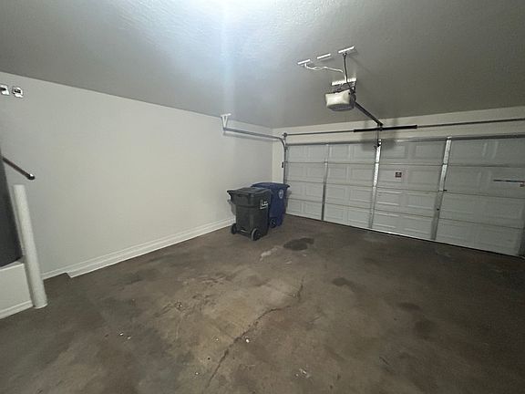 2nd image of 12457 W Hearn Rd