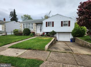 823 Densmore Rd, Philadelphia, PA 19116