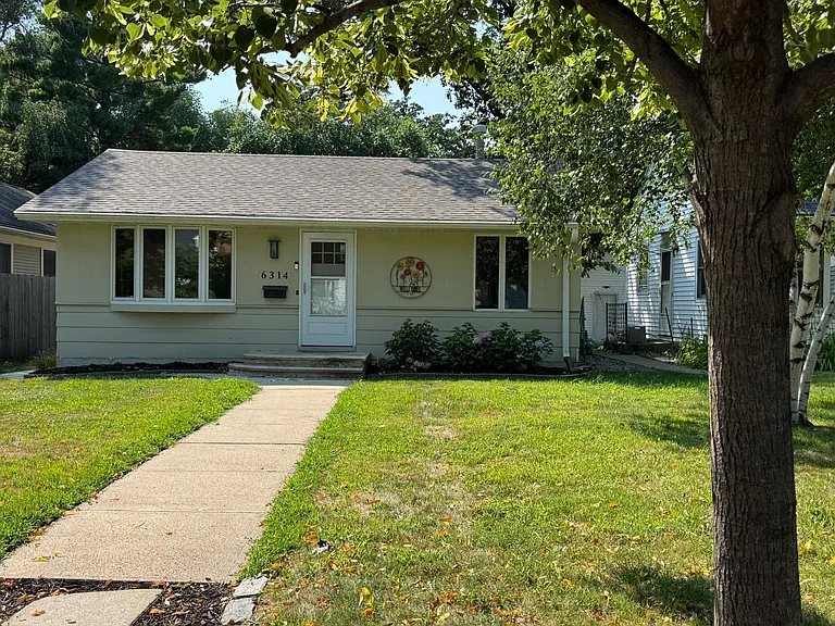 6314 Knox Ave S — Photo 1