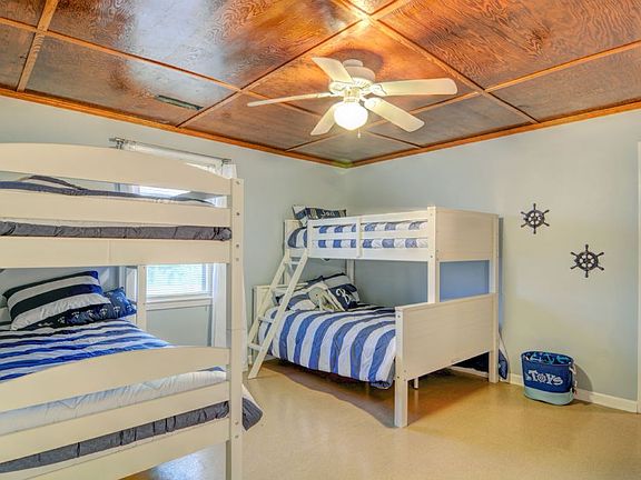 Bunk Room