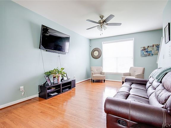 5th image of 2113 Turner Mountain Place Gln