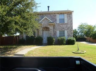901 Kathryn Dr, Lewisville, TX 75067