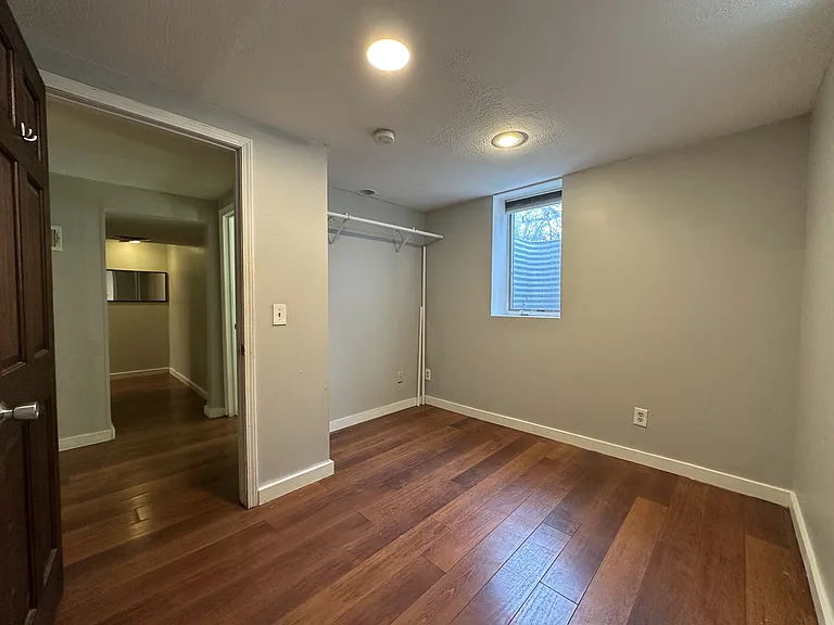 4061 Vernon Ave S — Photo 10