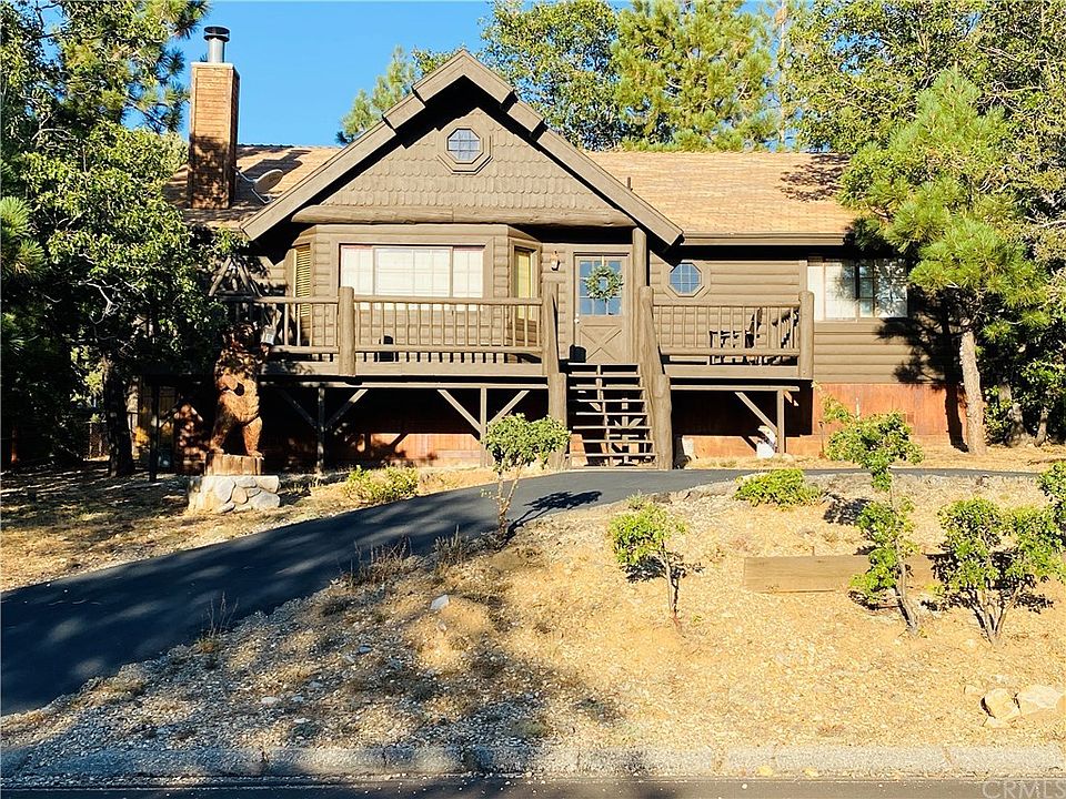 1st image of 443 Villa Grove Ave