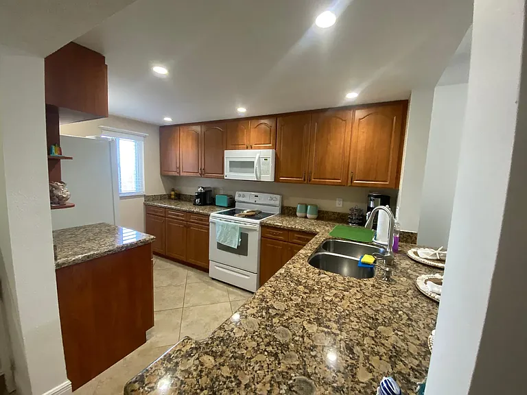 10101 S Ocean Dr #401 — Photo 10