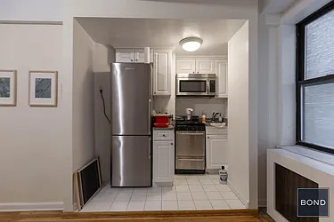 Rented by Bond New York