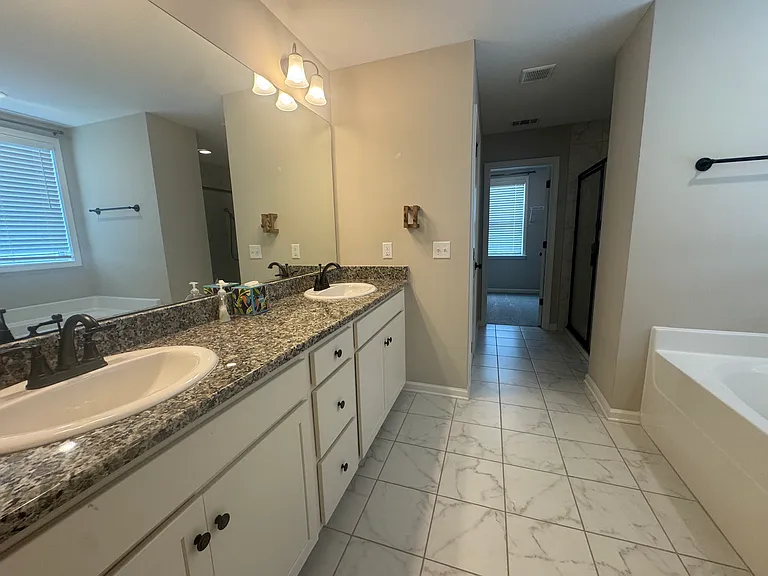 8808 Sullivans Dr — Photo 23