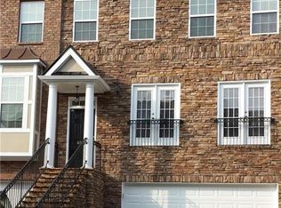 6018 Chinarose Ln, Johns Creek, GA 30097