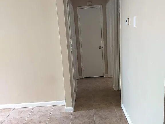 5th image of 90066 Centinela Ave