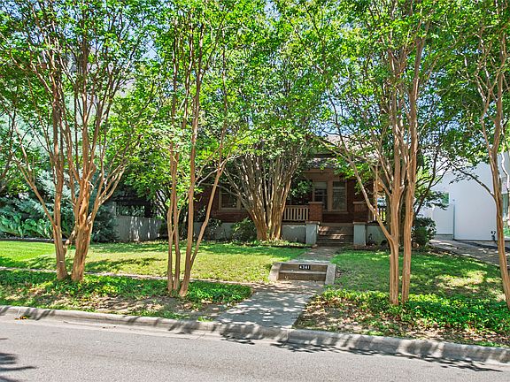 4th image of 4341 Avondale Ave
