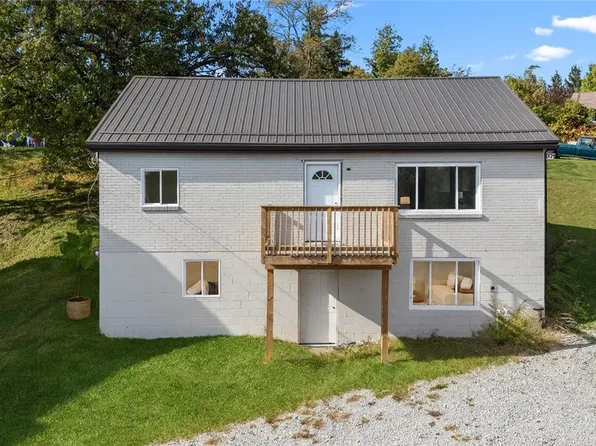 1460 Guffey Rd, North Huntingdon, PA 15642