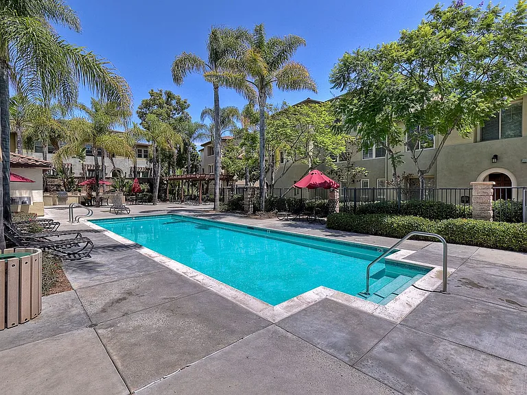 1713 Cripple Creek Dr — Photo 31
