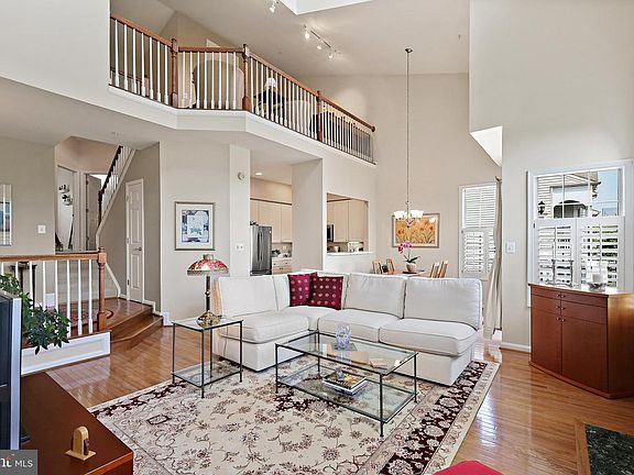 5th image of 4675 Lawton Way APT 301