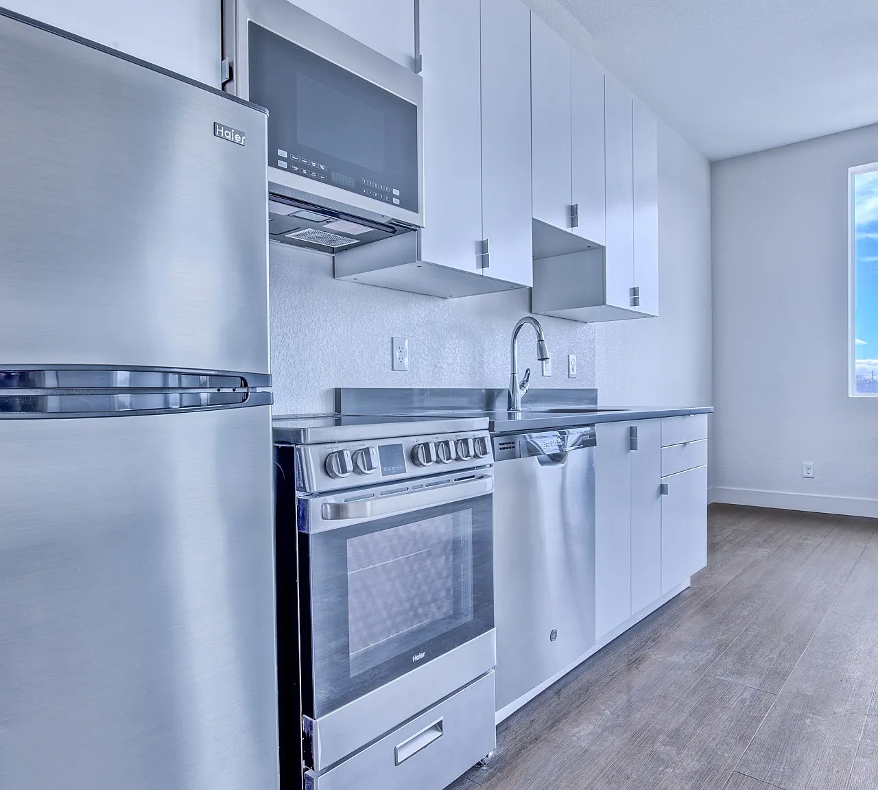 Sloan's Place Apartments — Photo 3