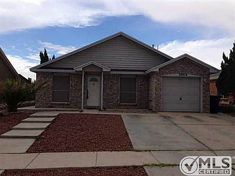 3rd image of 12015 Royal Woods Dr
