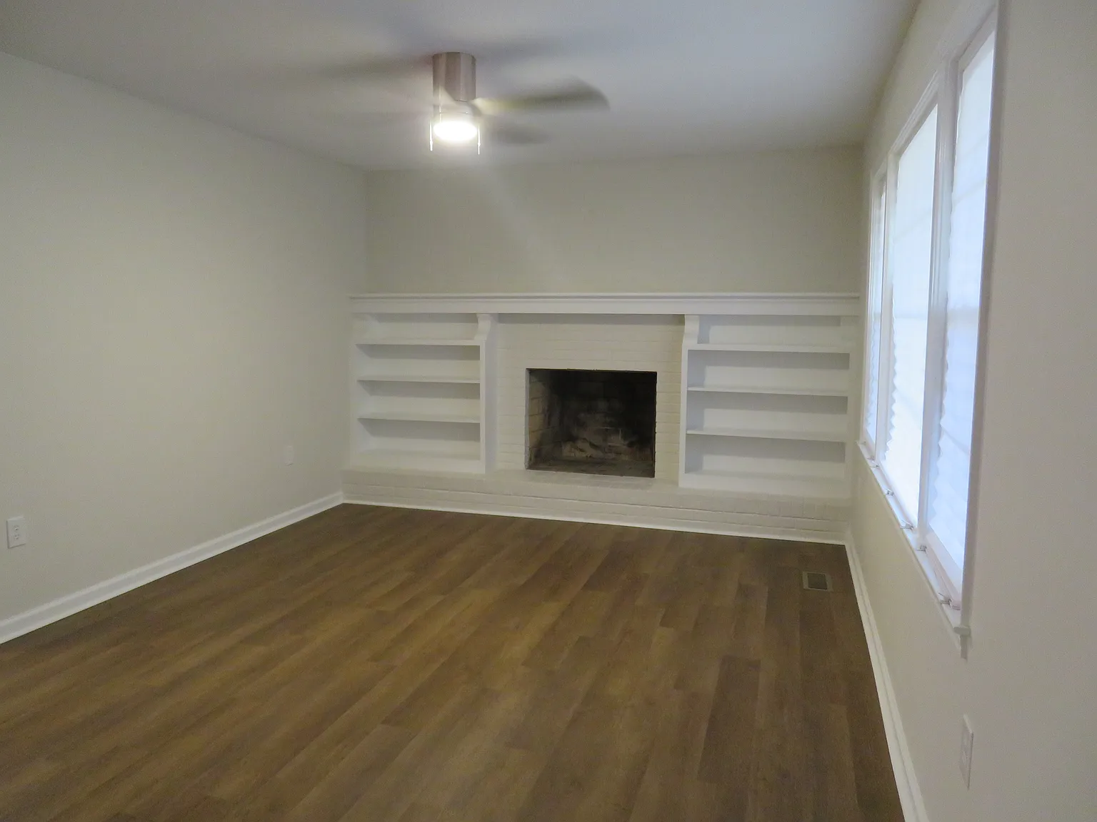 3 bed, 1539 sqft, $1,800 — Photo 2