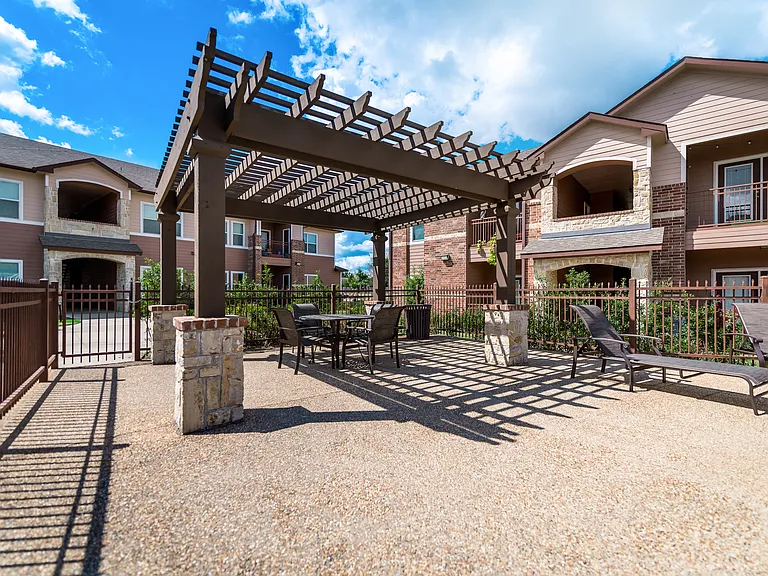 Timber Creek Apartments — Photo 12