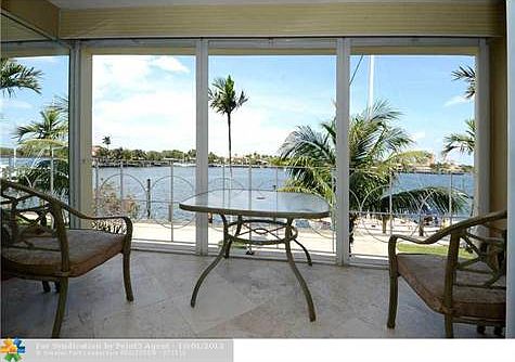 1st image of 2727 Yacht Club Blvd APT 2D