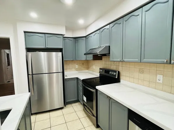48 Herdwick St, Brampton, ON L6S 6L7