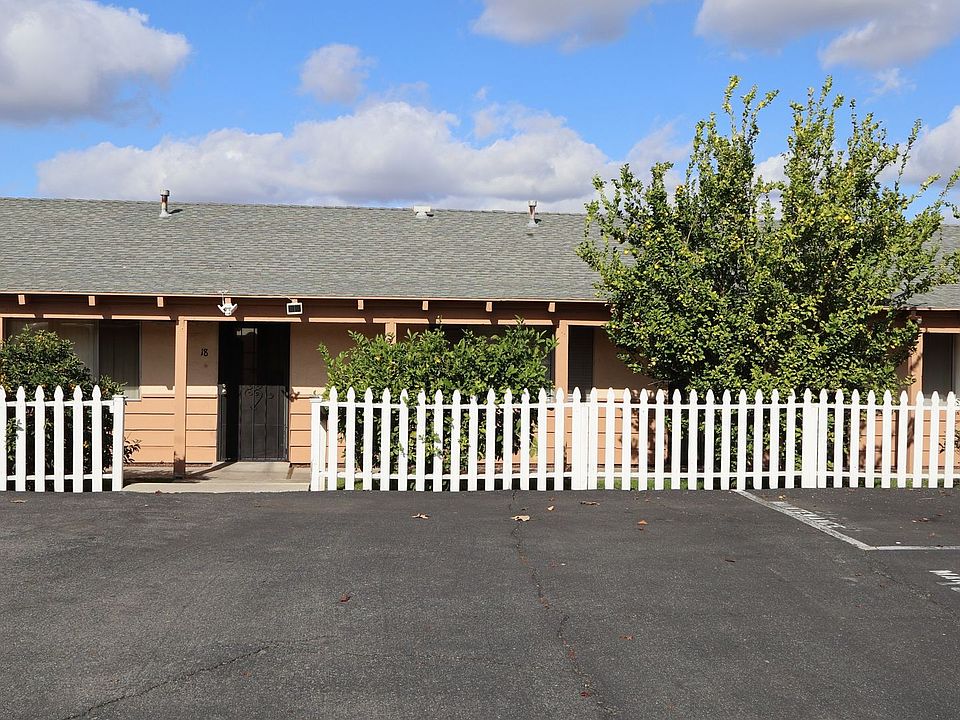 1st image of 972 Merritt Dr #16