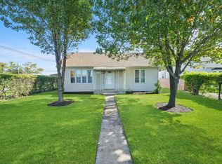 7801 Linder Ave, Burbank, IL