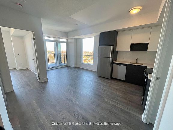 3rd image of 202 Burnhamthorpe Rd E #1906