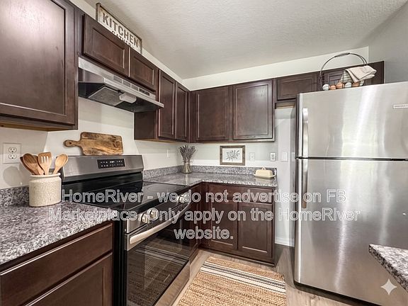 4th image of 7656 Mailes Ct #202