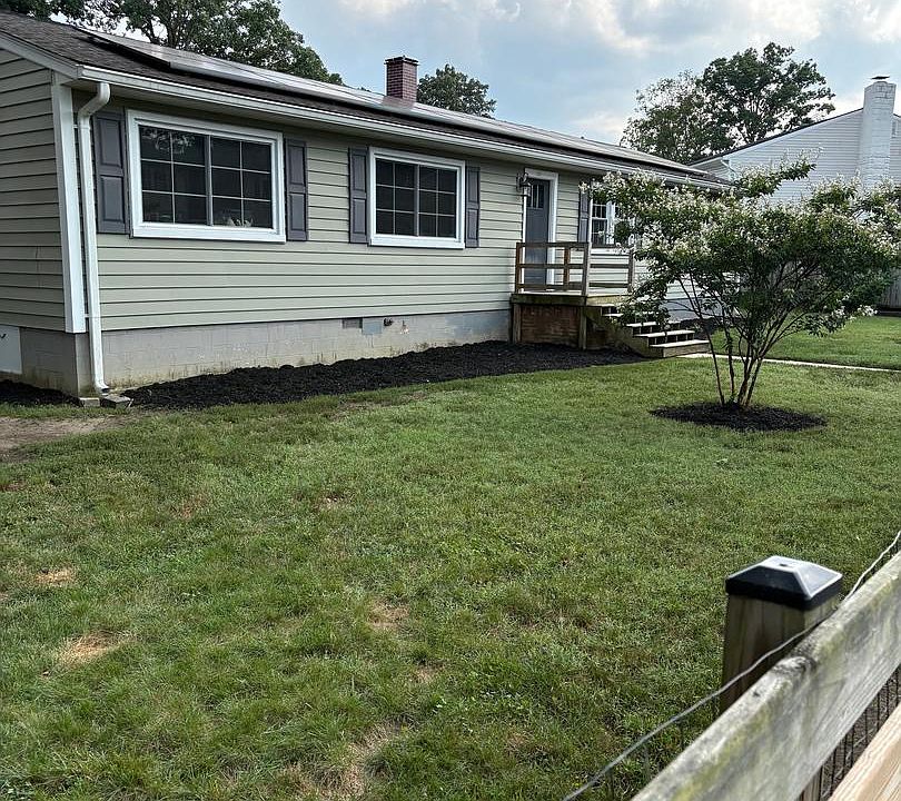 2nd image of 1813 Potomac Rd