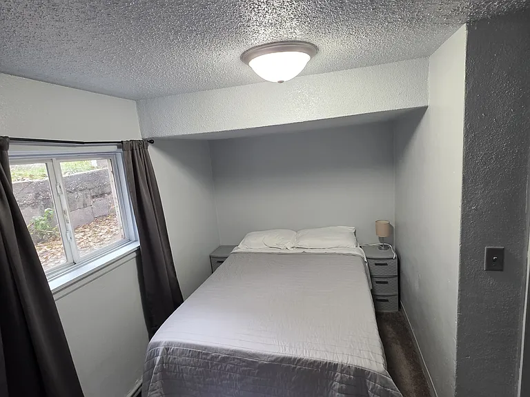 505 S 10th St #1/2 — Photo 38