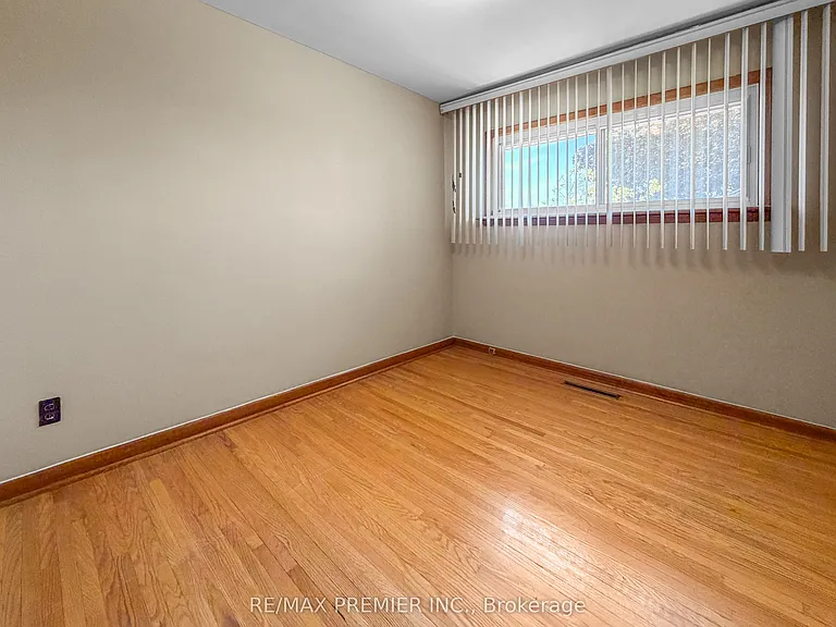 610 Woodward Ave #MAIN — Photo 7