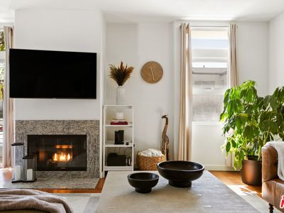 401 N Serrano Ave APT 101, Los Angeles, CA, 90004