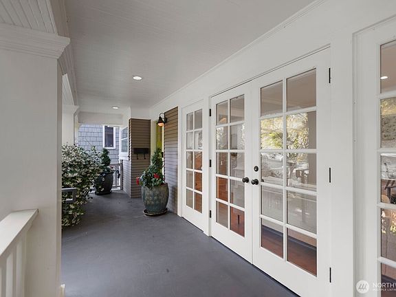 3rd image of 426 Smith Street