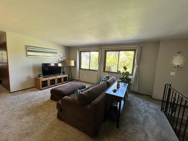 13364 Zenith Ln — Photo 5