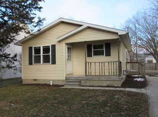 271 Dove Ln, Lapeer, MI