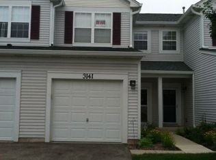 3141 Falling Waters Ln, Lindenhurst, IL 60046