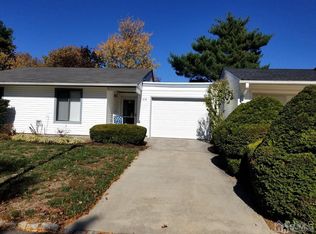 97 Salix Plz #B, Monroe Township, NJ