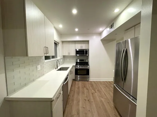 6143 Fountain Ave #104, Los Angeles, CA 90028