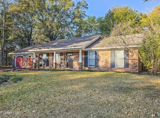 9596 Pigeon Roost Rd, Olive Branch, MS 38654