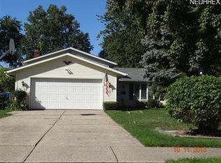 6028 Denise Dr, North Ridgeville, OH 44039