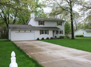 3839 Pine Meadow Rd, New Albany, OH 43054