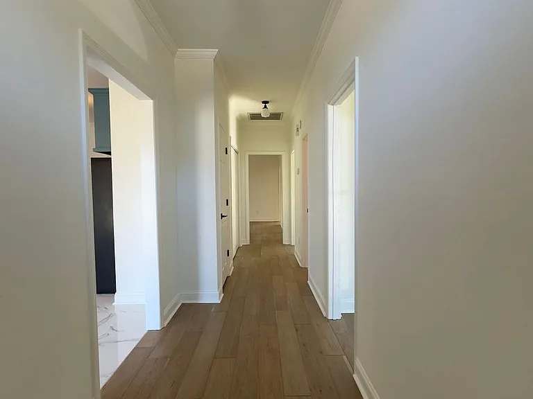 1812 Kathy Lane Ct SW — Photo 2